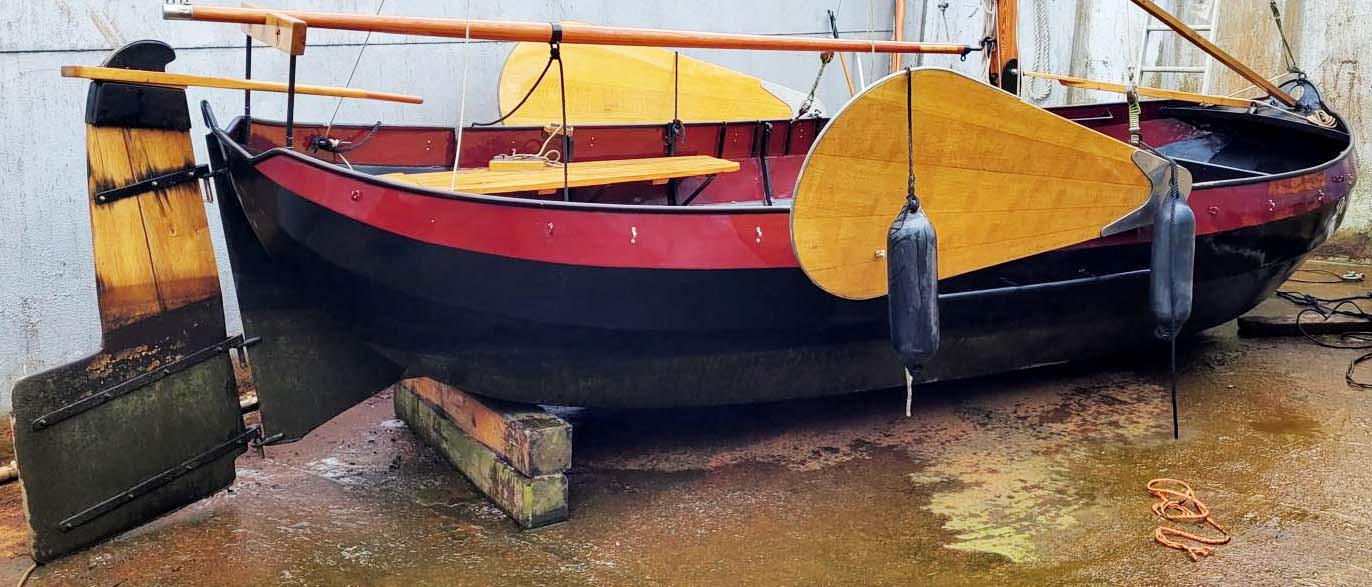 Historisch Stalen Zeilbootje